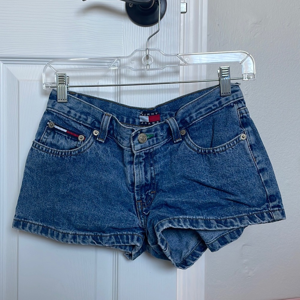 Vintage Tommy Hilfiger cut off midrise denim shorts